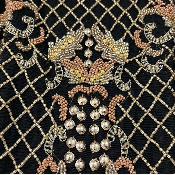 Adrianna Papell beaded sleeveless mermaid long dress - Picture 9 of 10